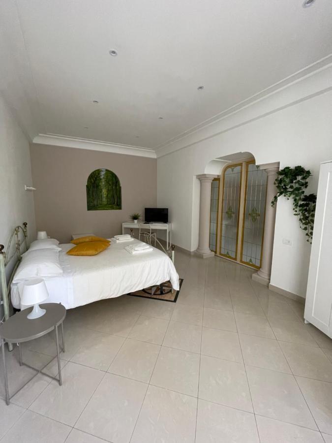 Napule E ... Hotel Naples Exterior photo